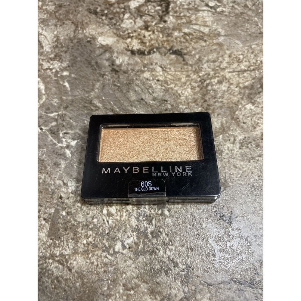 MAYBELLINE Expert Wear Eyeshadow, The Glo Down The Glow Down 60S Eye Shadow